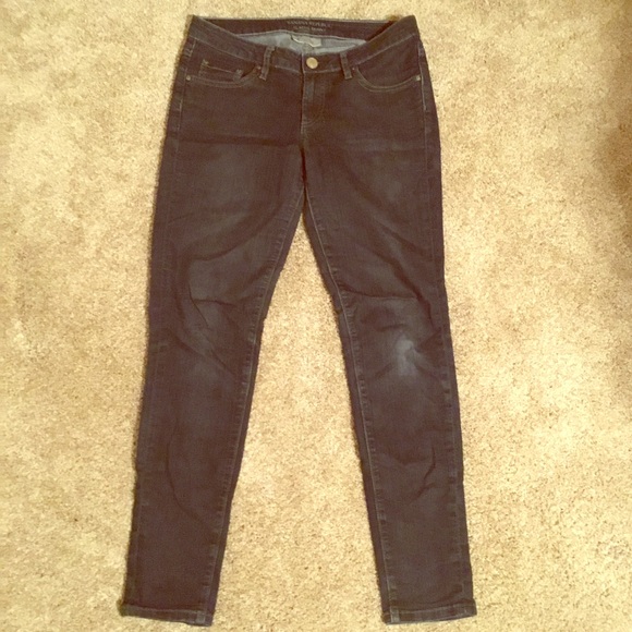 Banana Republic Classic Skinny Jeans - Picture 1 of 2